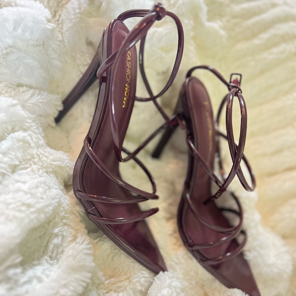 Fashion Nova heels